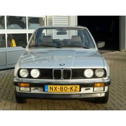 BMW 3-serie 320i bj.1985 Leder | Opendak | Boekjes.