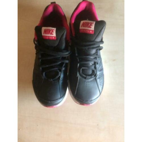 Nike maat 42