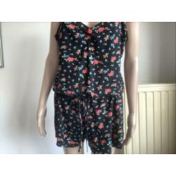 King Louie korte jumpsuit met roosjes,als nieuw maat L-40