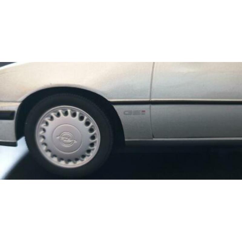 Norev Opel Kadett GSI 1:18