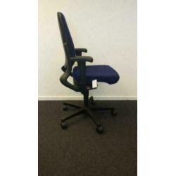 Bureaustoel Ahrend 230 donkerblauw, hoge rug