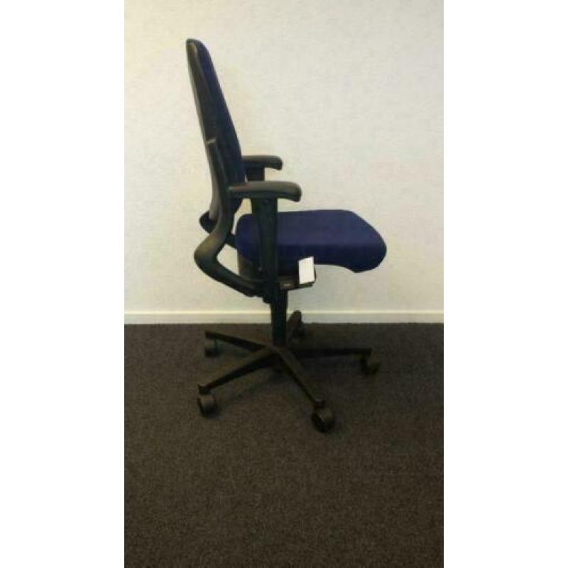 Bureaustoel Ahrend 230 donkerblauw, hoge rug