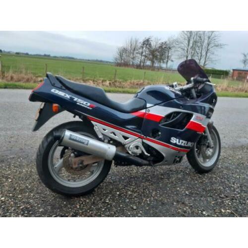 Suzuki gsx 750f
