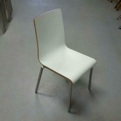 29 x HPL stapelstoelen, HORECA design stoelen Arper 106