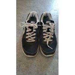 Nike Air Relentless zwart wit maat 41
