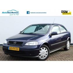 Opel Astra 1.6i 8v 75pk, GL uitv.,178.dkm! Stuurbekrachtigin