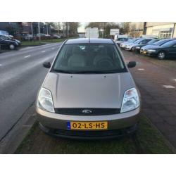 Ford Fiesta 1.4-16V Trend Automaat BJ 2004 !!!!