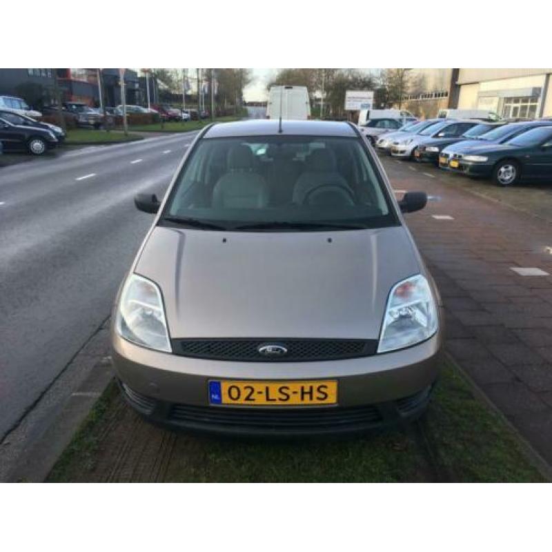 Ford Fiesta 1.4-16V Trend Automaat BJ 2004 !!!!
