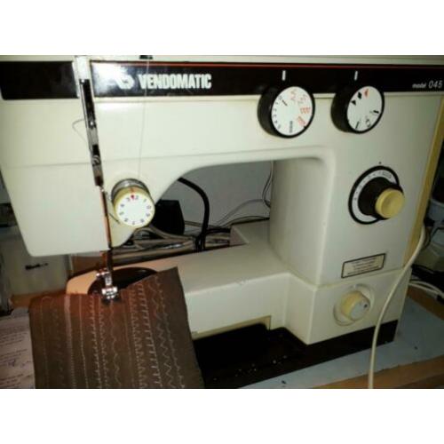 Naaimachine Vendomatic Goed werkende COMPLEET