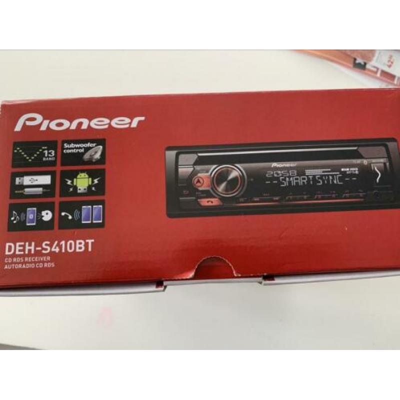 Splinternieuwe Pioneer autoradio DEH-S410BT. Cd. Bluetooth.