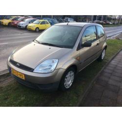 Ford Fiesta 1.4-16V Trend Automaat BJ 2004 !!!!