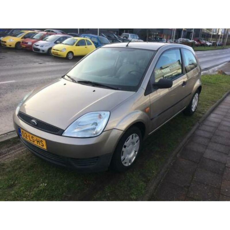 Ford Fiesta 1.4-16V Trend Automaat BJ 2004 !!!!