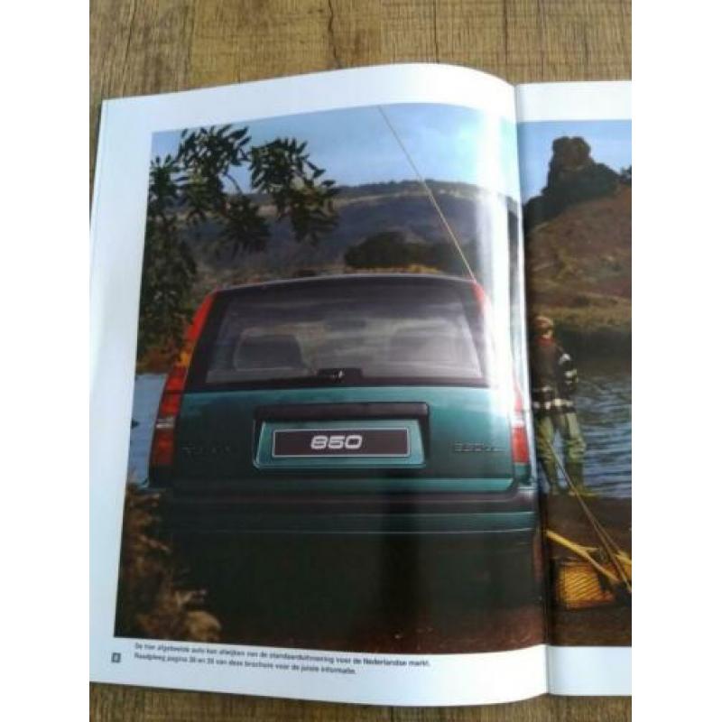 Volvo 850 estate folder uit 1993