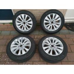Nieuwe Orginele Citroën en DS velgen 205 55 16 91H Michelin