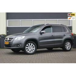 Volkswagen Tiguan 1.4 TSI Team Bluemotion Navi Trekhaak Dak