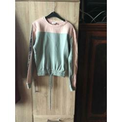 Huispak of joggingpak maat L