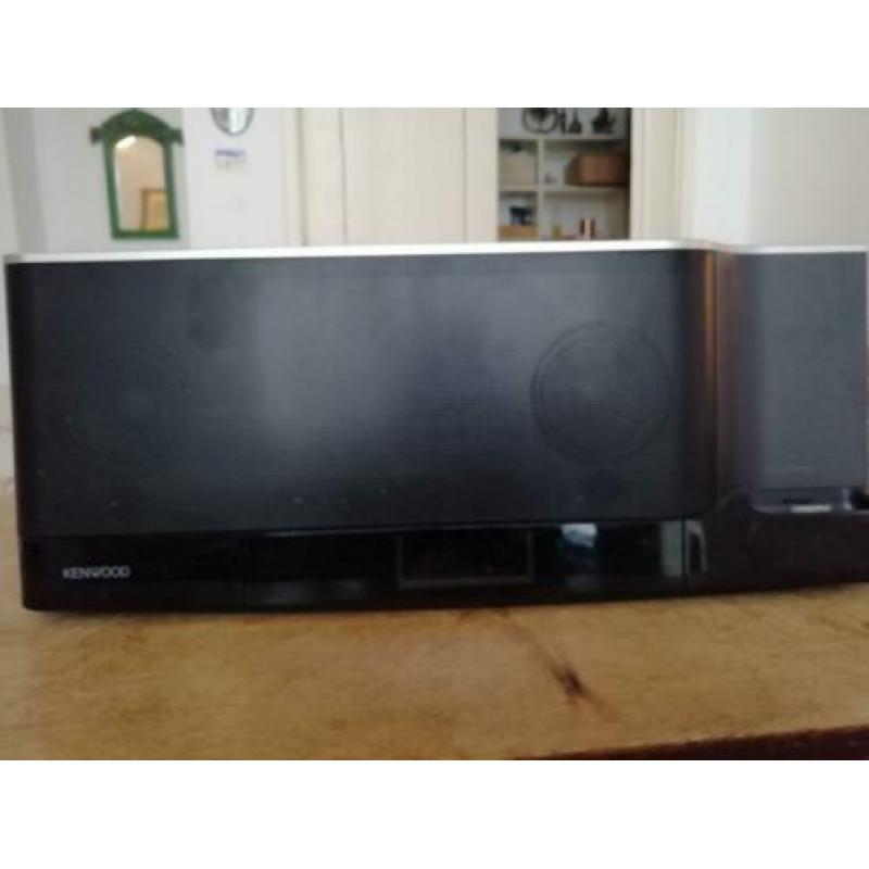 Kenwood CLX-70 audio systeem met o.a. Ipod/IPhone dock...