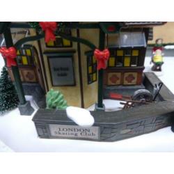 department 56 London Skating Club kerstdorp schaatsbaan