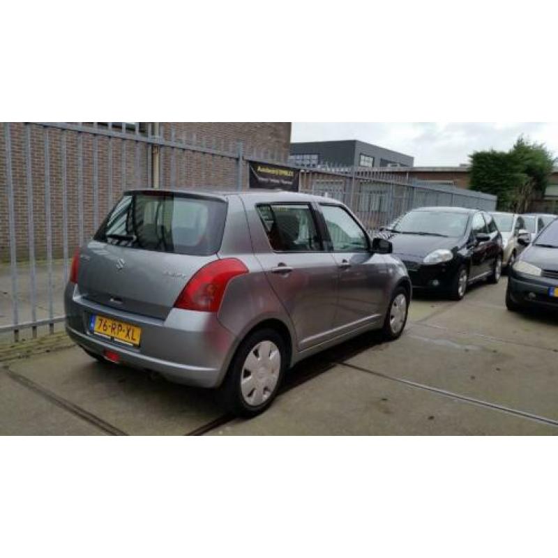 Mooie Suzuki Swift 1.3 GLS 5D 2005 Grijs/Nwe APK