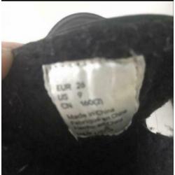Hoge zwarte sneakers mt26 h&m