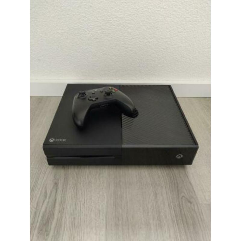XBOX One 500GB met controller
