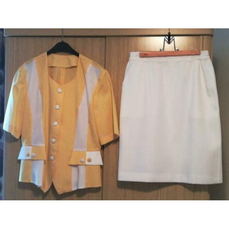 Geel / witte blazer met witte rok - nieuw