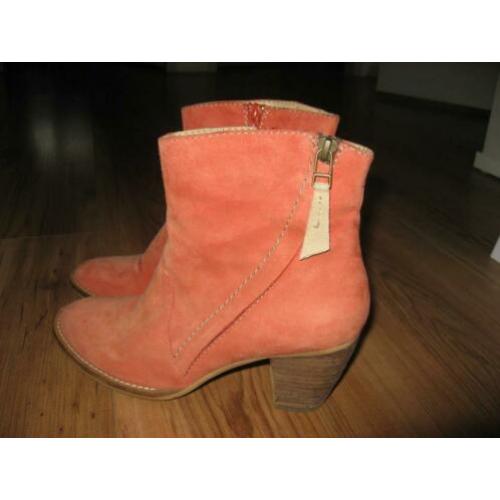nieuwe koraalrode suede laarsjes van SPM, mt 37