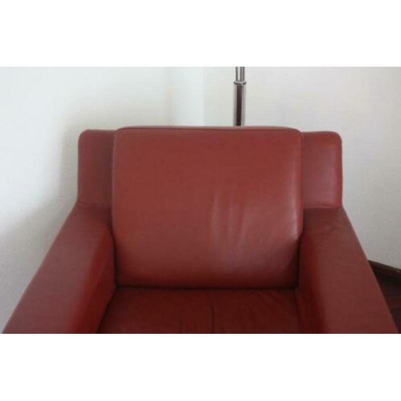 CLOAK design fauteuil d.rood leer , robuust , kwaliteit , nw