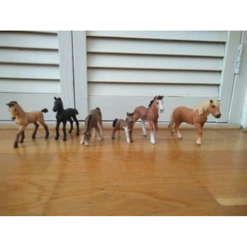 Schleich paarden