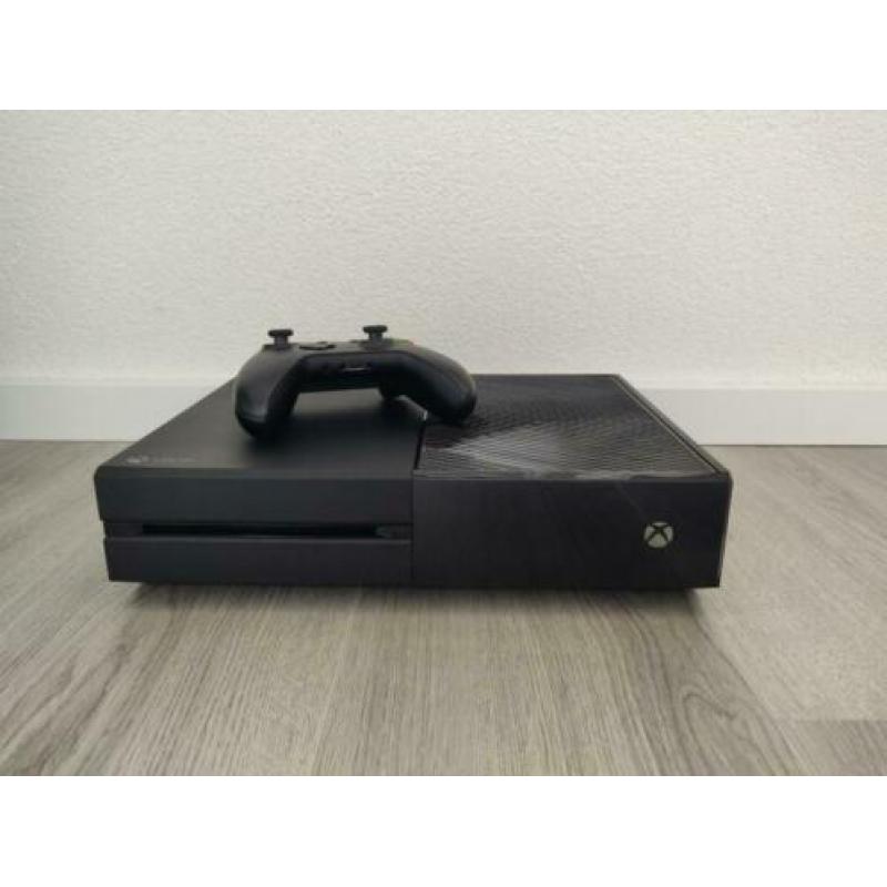 XBOX One 500GB met controller