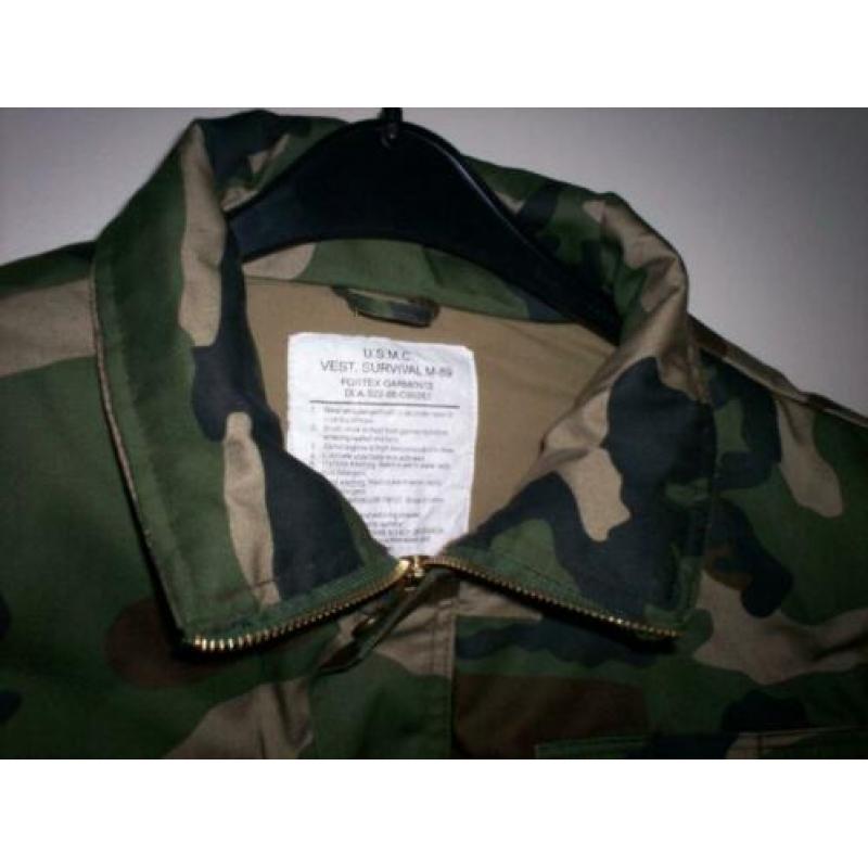 Dumpstore Camouflage Body Warmer.