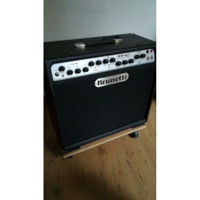 Brunetti MC2 boutique combo, Celestion V30 (Marshall,Mesa)
