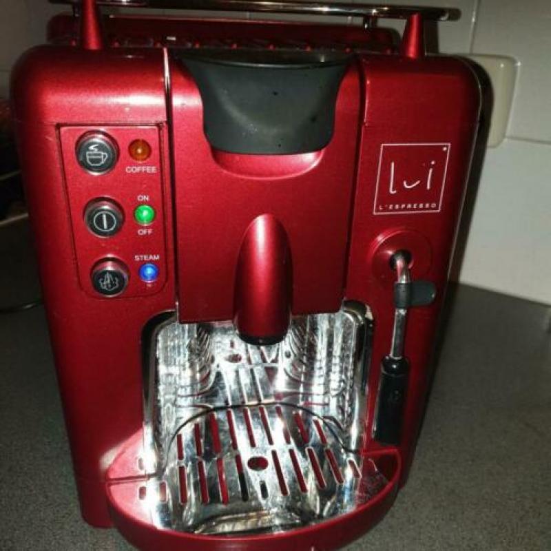 L Espresso koffie machine.