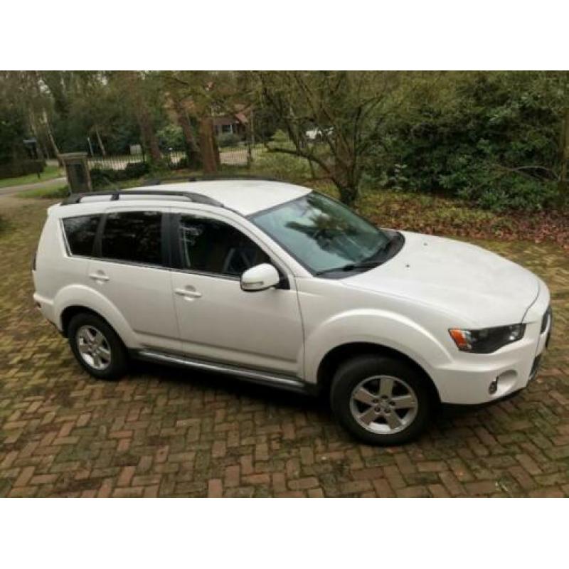 Mitsubishi Outlander 2.0 uit 2010 met 111.000 Km