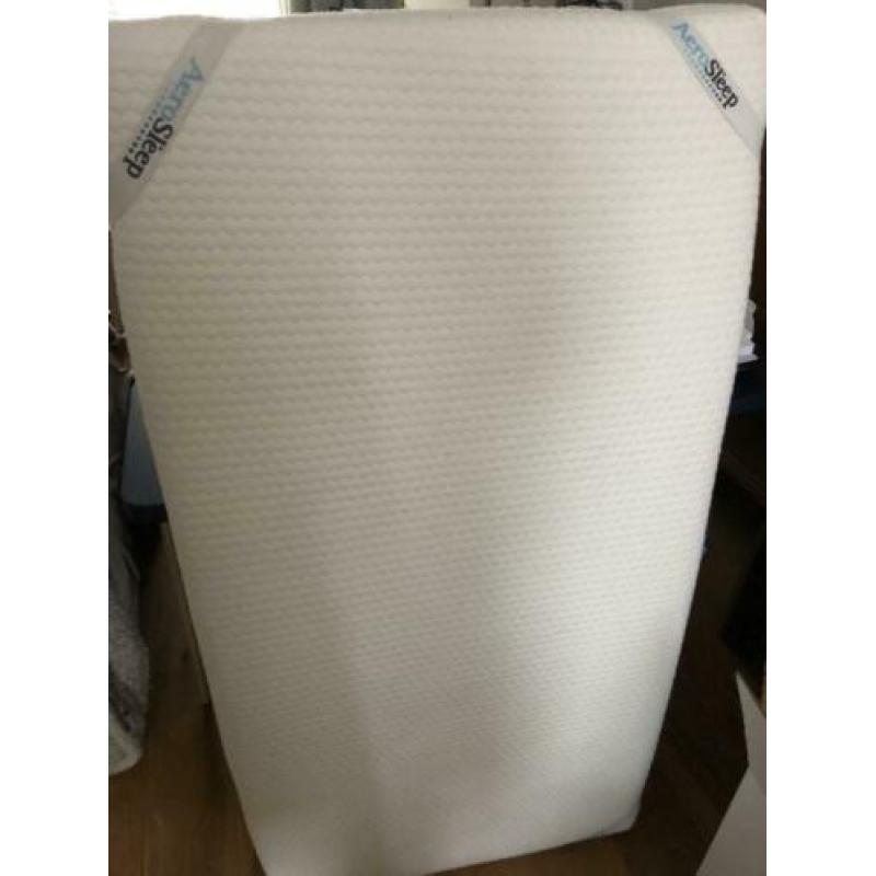 Aerosleep matras voor ledikant met topper.