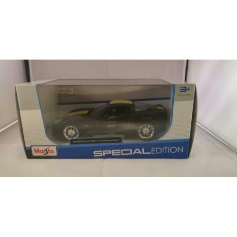 Chevrolet Corvette Stingray Schaal 1:24