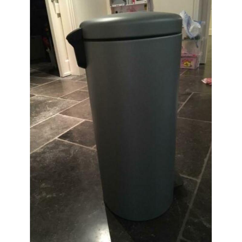 Brabantia prullenbak nieuw