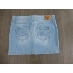 (NIEUW) Super leuke top van ESPRIT maat 36 mooie achterkant