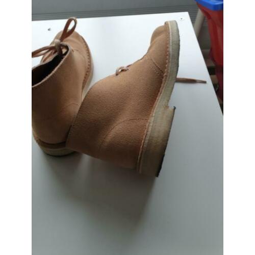 Bruine clarks 38