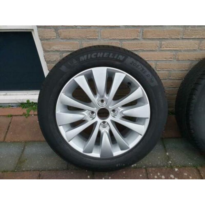 Nieuwe Orginele Citroën en DS velgen 205 55 16 91H Michelin