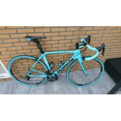 Bianchi Oltre XR1 kleur Celeste veloce 10-speed