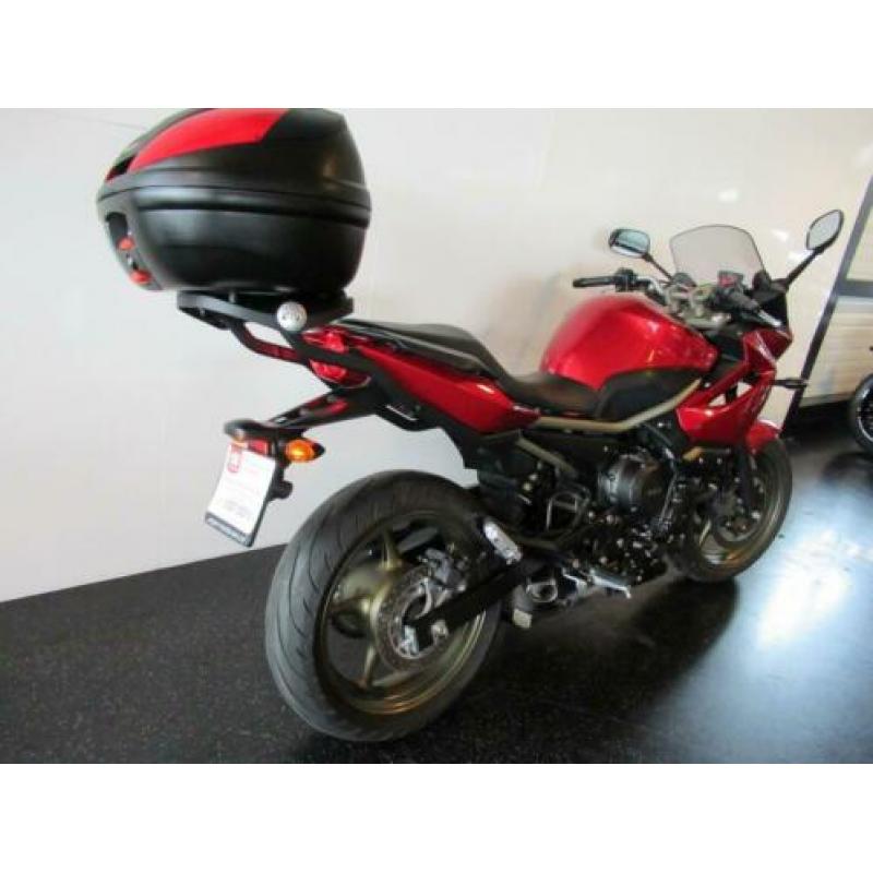 Yamaha XJ 6 S DIVERSION (bj 2012)