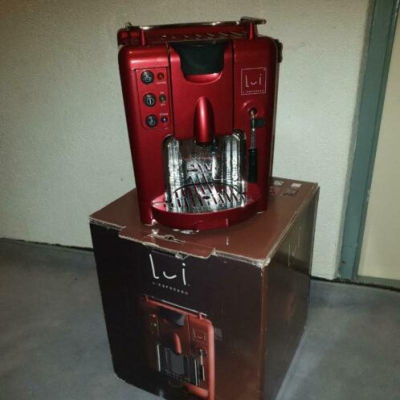 L Espresso koffie machine.