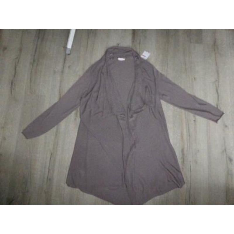 Libelle nieuw taupe kleur vest mt. 46