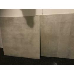 Nieuwe vloertegels icon almond 60,5x60,5cm. circa 4,5m2