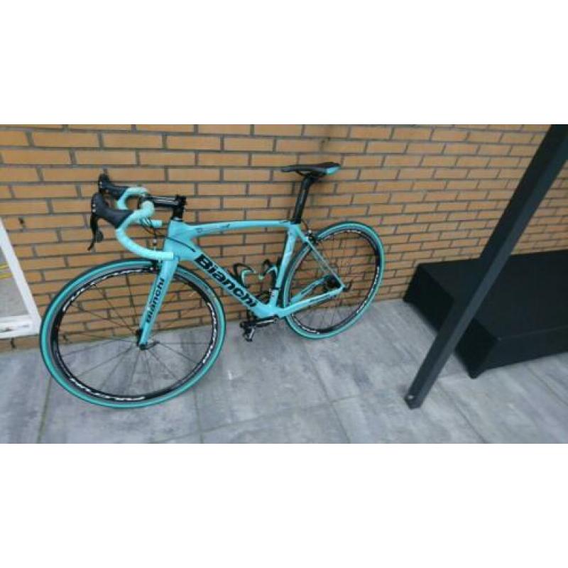 Bianchi Oltre XR1 kleur Celeste veloce 10-speed