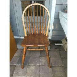 Retro en vintage stoelen, spijlenstoelen, caféstoelen!