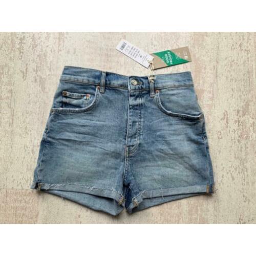 Korte spijkerbroek jeans van Gina Tricot maat 38