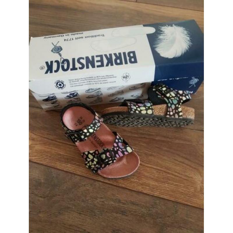Nieuwe Birckenstock sandalen maat 24