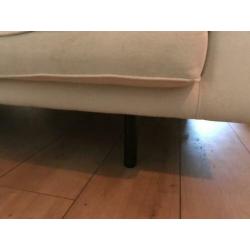 Strakke witte 3 zitsbank van stof - gratis